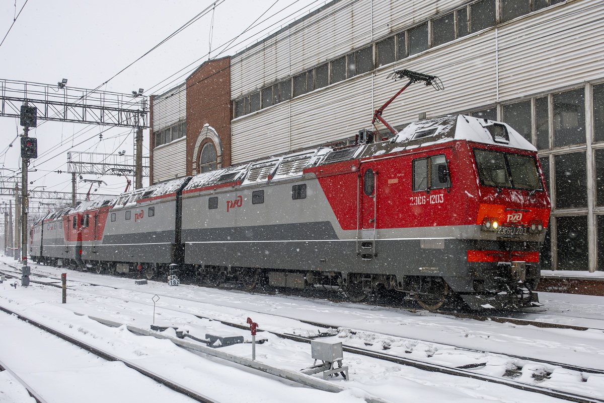 2ЭС6-1203