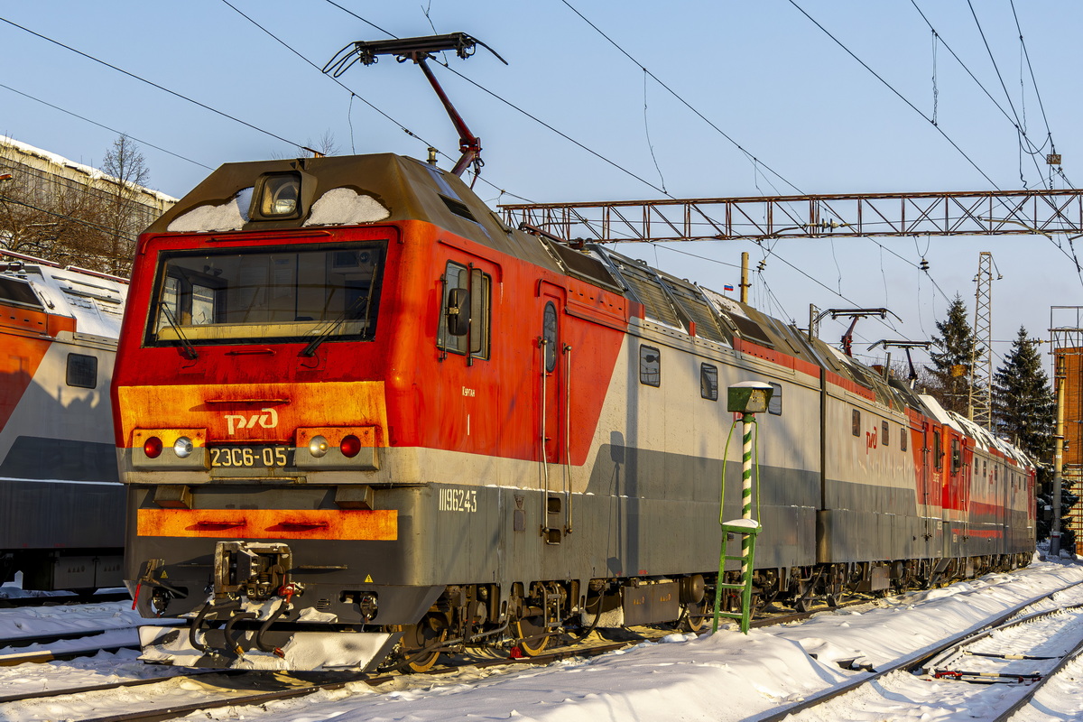 2ЭС6-057