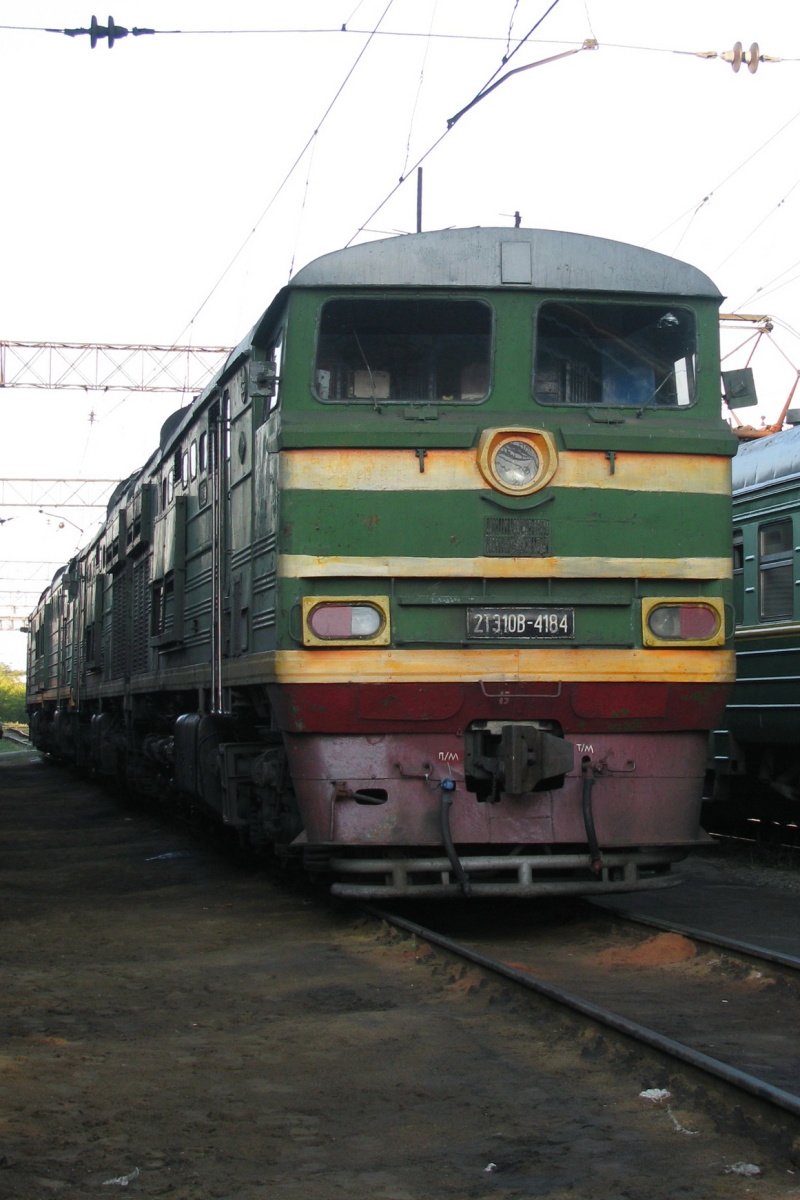 2ТЭ10В-4184