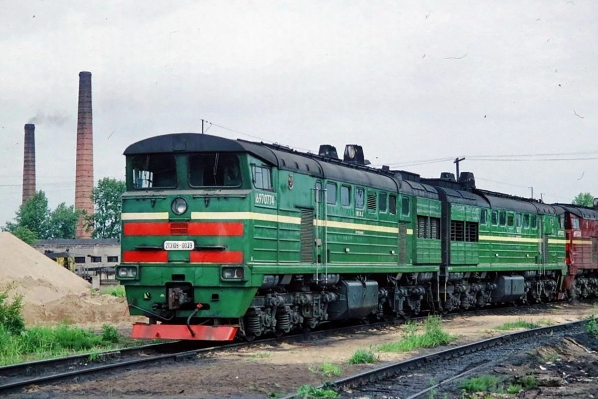2ТЭ10У-0039