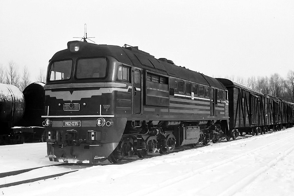 М62-1235