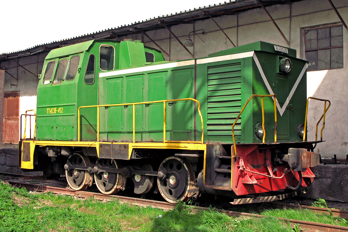 ТГМ23Б-452