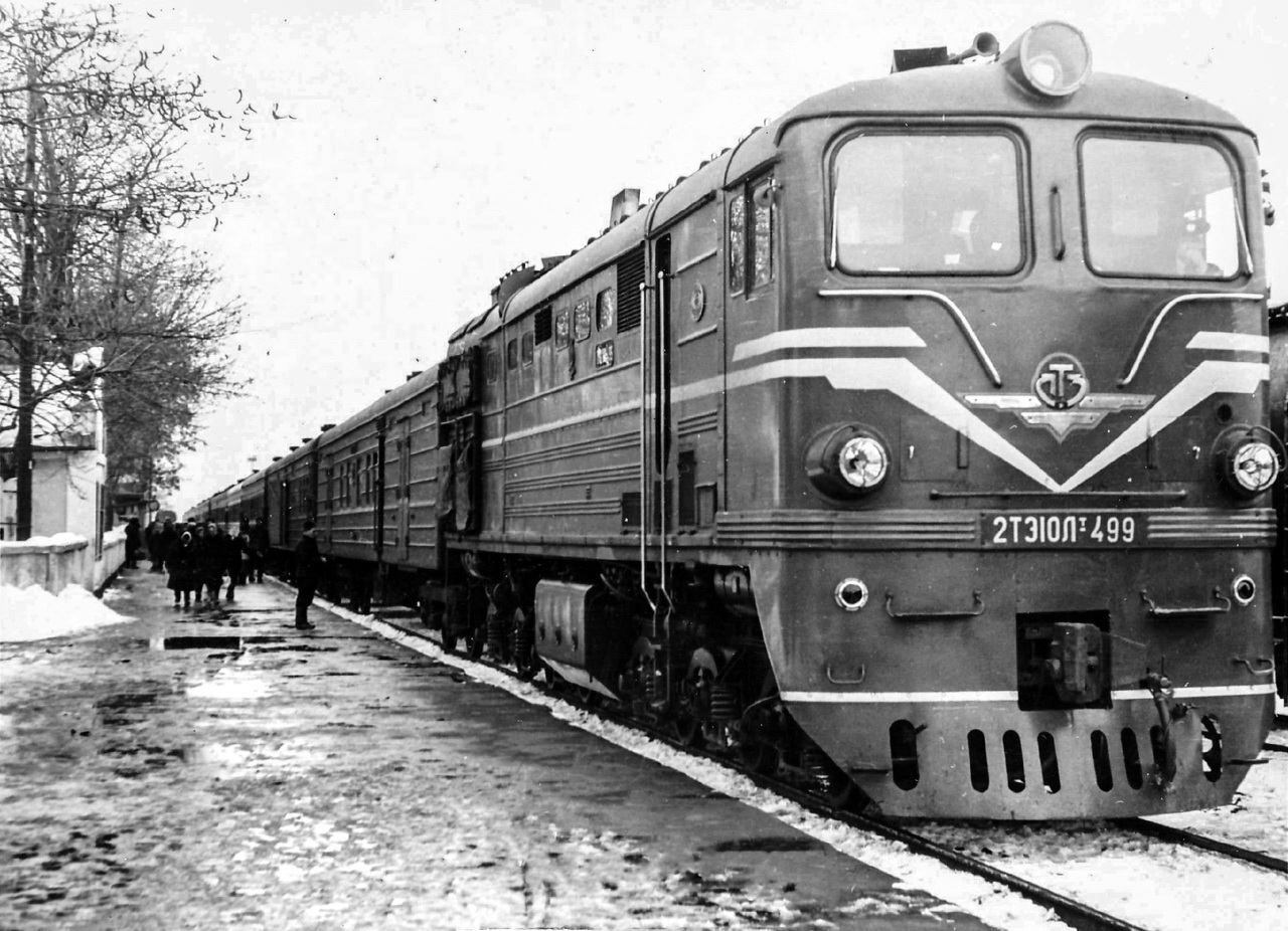 2ТЭ10Л-499