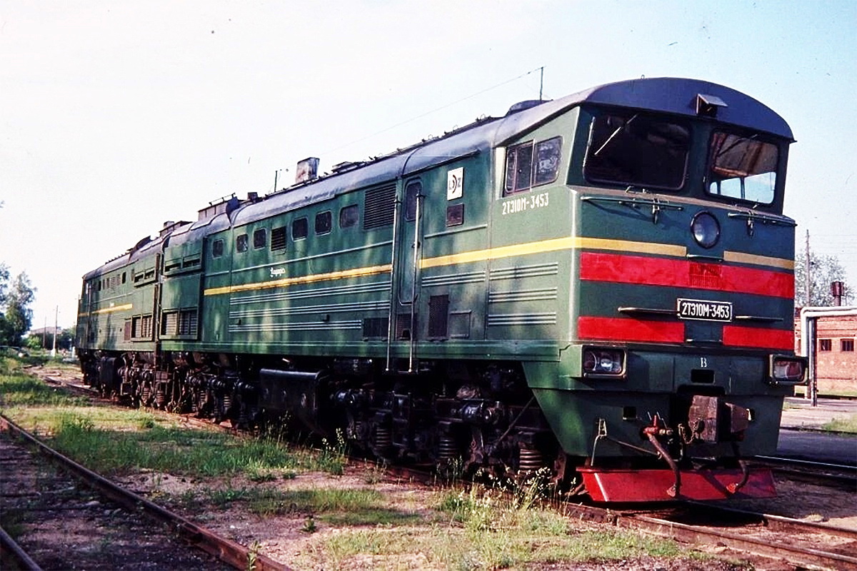 2ТЭ10М-3453