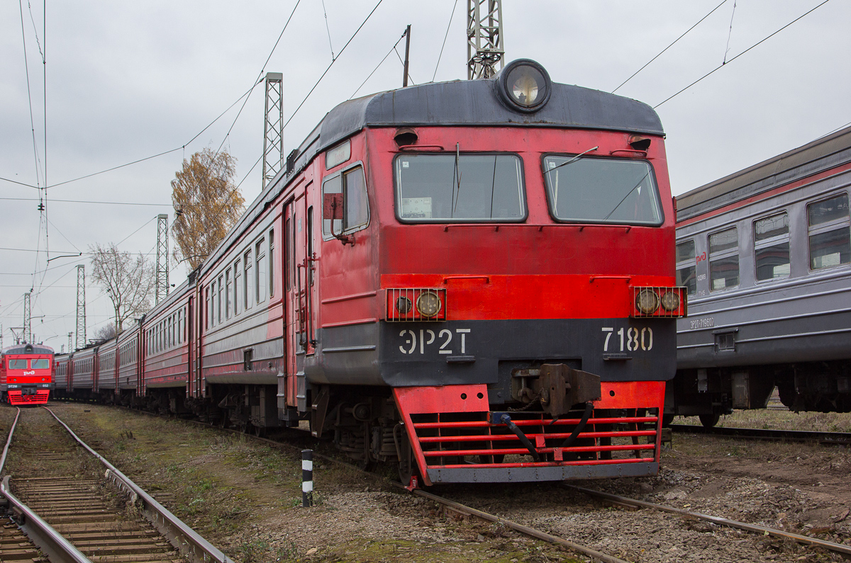 ЭР2Т-7180