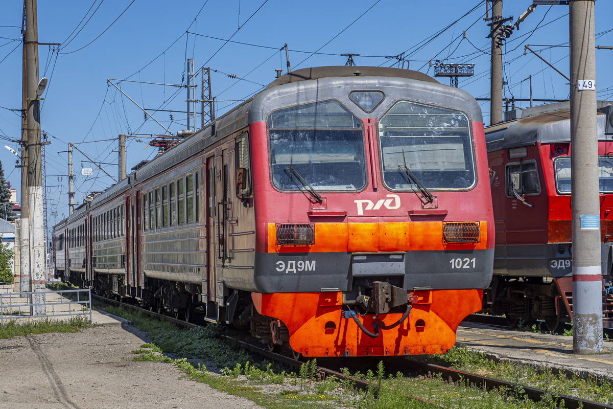 ЭД9М-1021