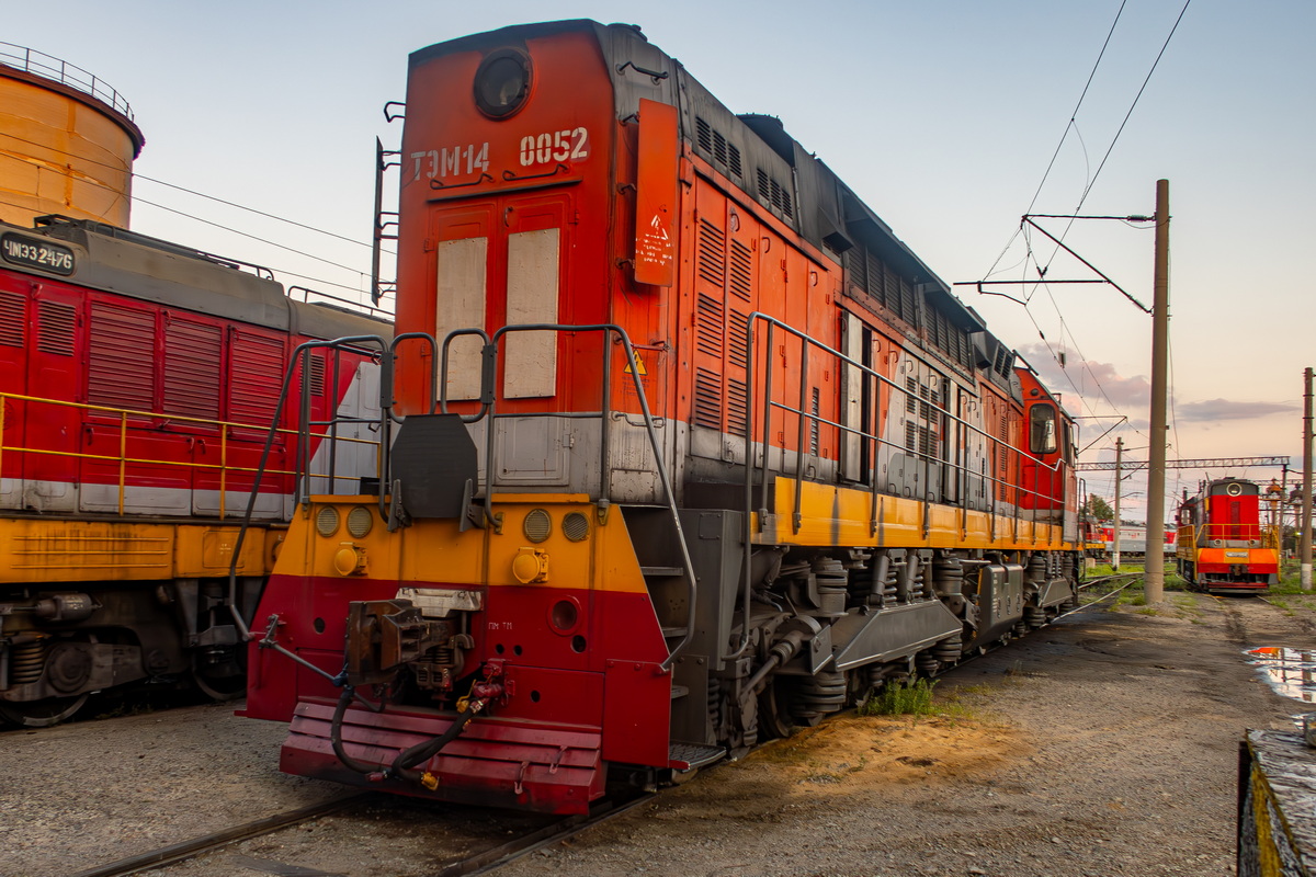 ТЭМ14-0052