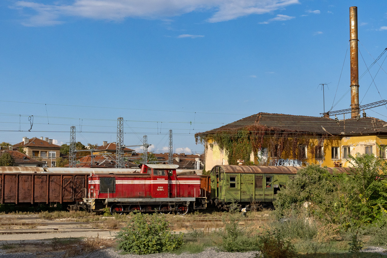 52 067 БДЖ
