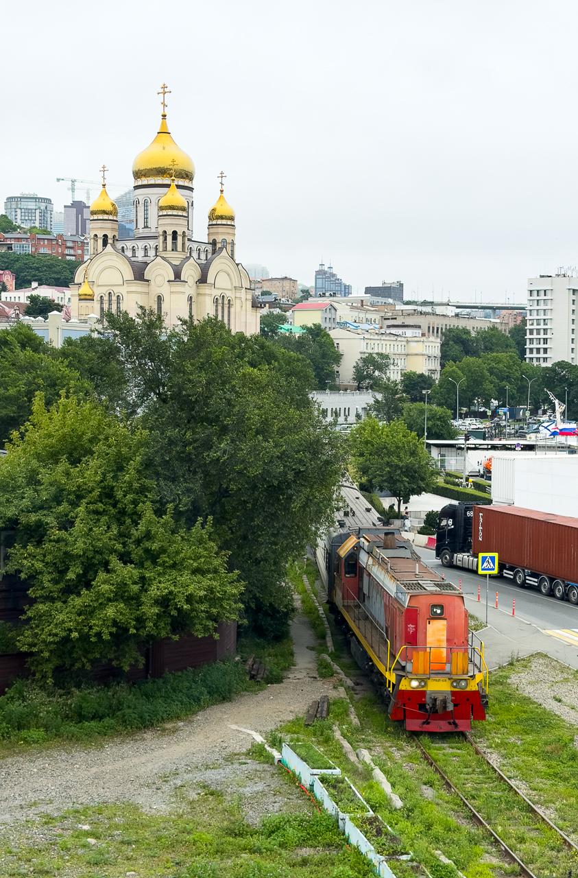 ТЭМ18ДМ-1458