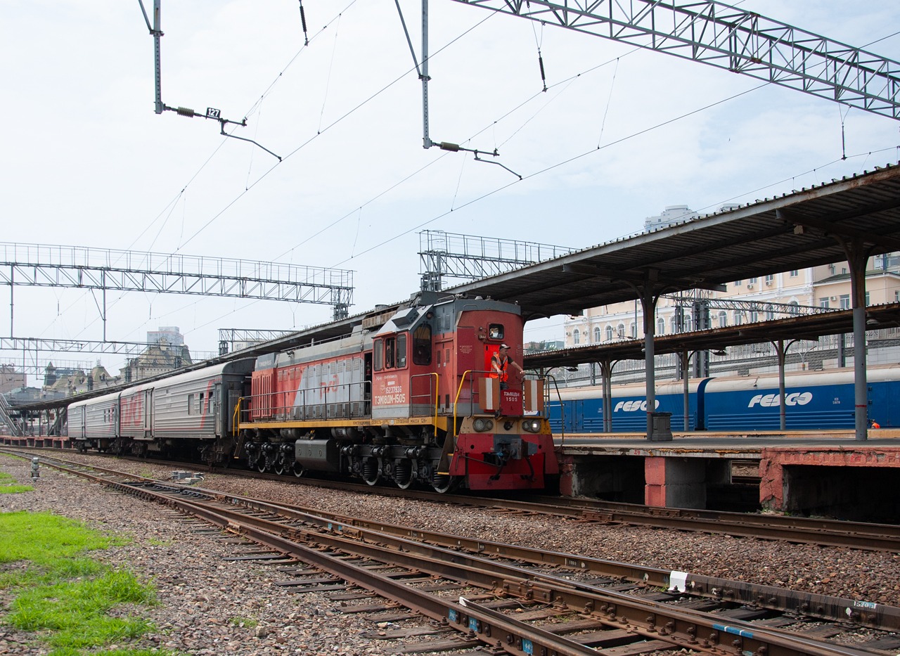 ТЭМ18ДМ-1505