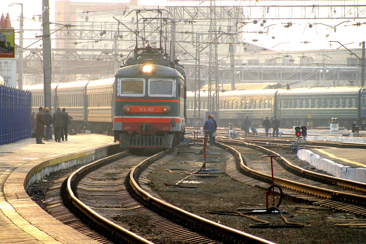 ЧС2-107