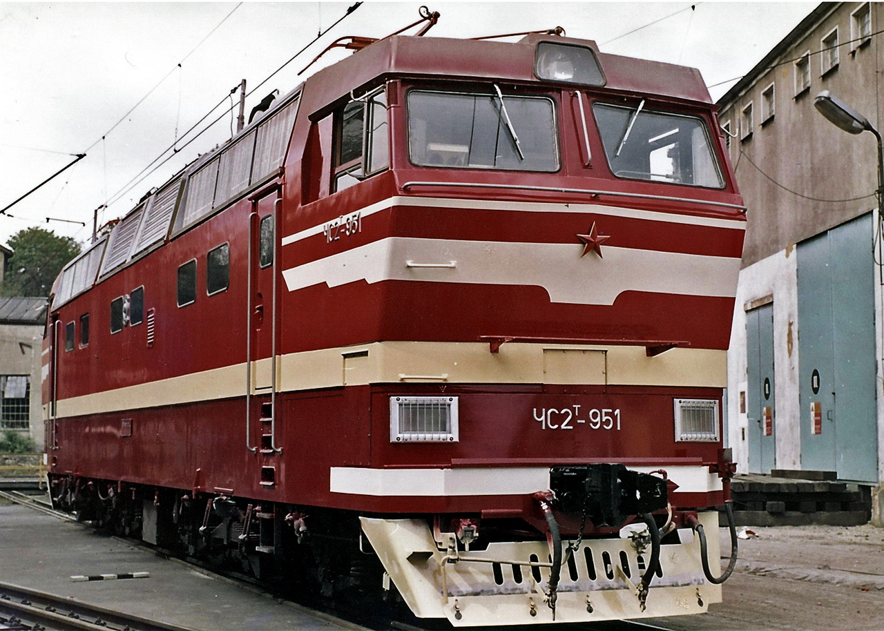 ЧС2Т-951