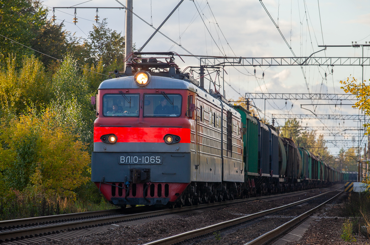 ВЛ10-1065