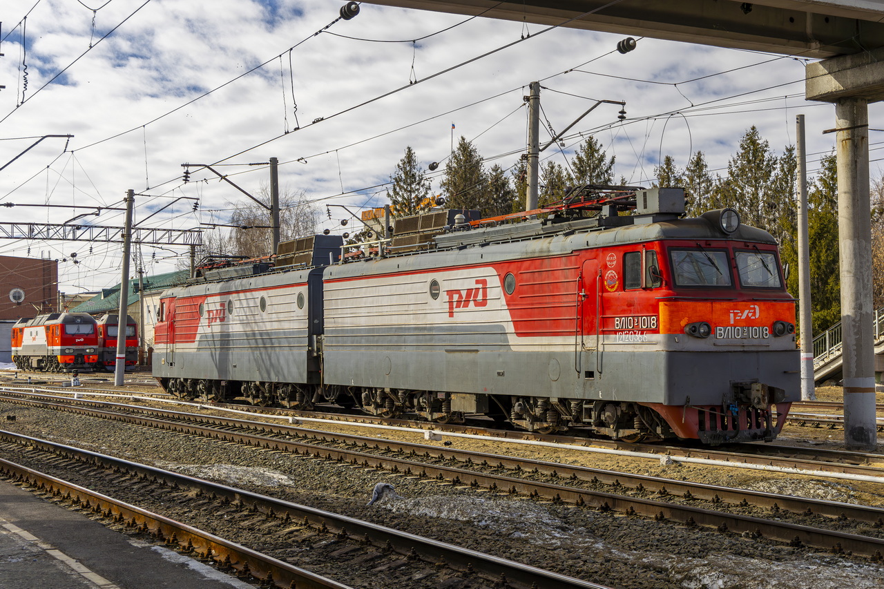 ВЛ10У-1018