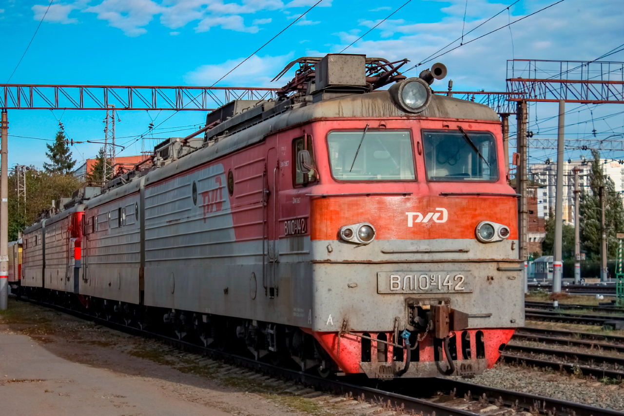 ВЛ10У-142