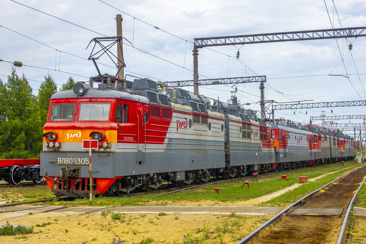 ВЛ80С-1305