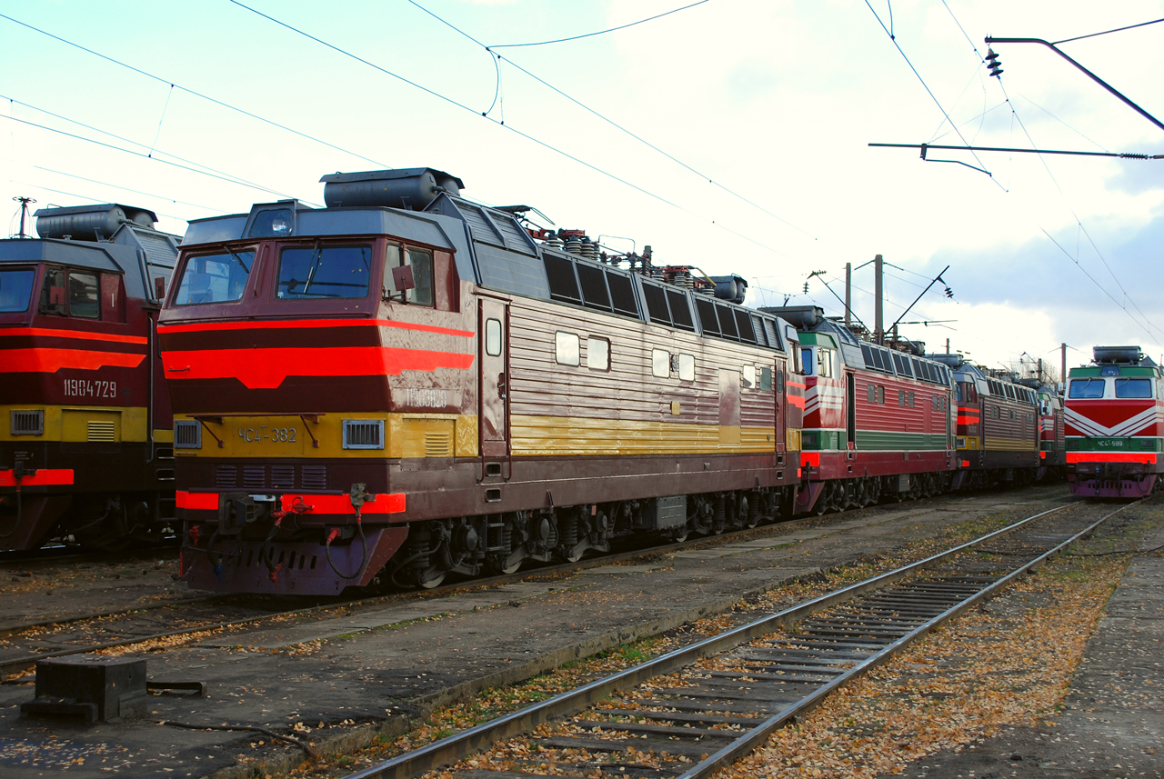ЧС4Т-382