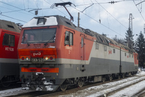 2ЭС6-520