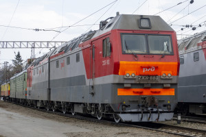 2ЭС6-880