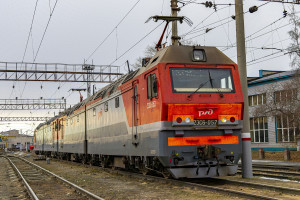 2ЭС6-052