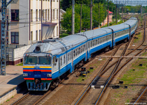 поезд