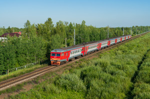 поезд