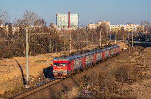 поезд