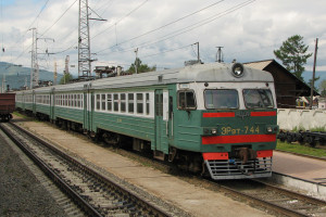 поезд