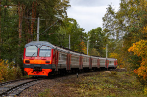 поезд