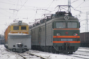 ВЛ10У-066 и СДП-552