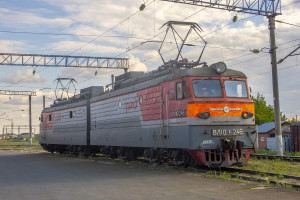 ВЛ10У-246
