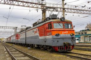 ВЛ10У-872