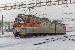 ВЛ10У-142